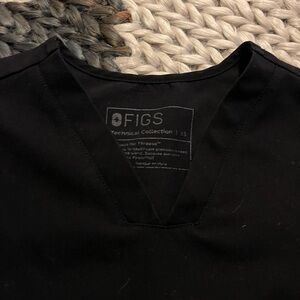 Figs Jet Black V-Neck Scrub Top